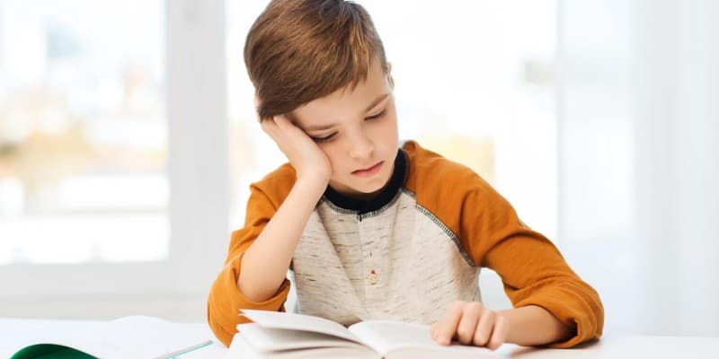 ۱۰ راهکار برای افزایش و بالا بردن تمرکز کودکان در درس خواندن
